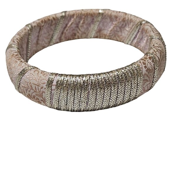 Vintage Pink Gold Fabric Wrapped Bangle Bracelet Retro 1960s Fashion Jewelry - Picture 2 of 5